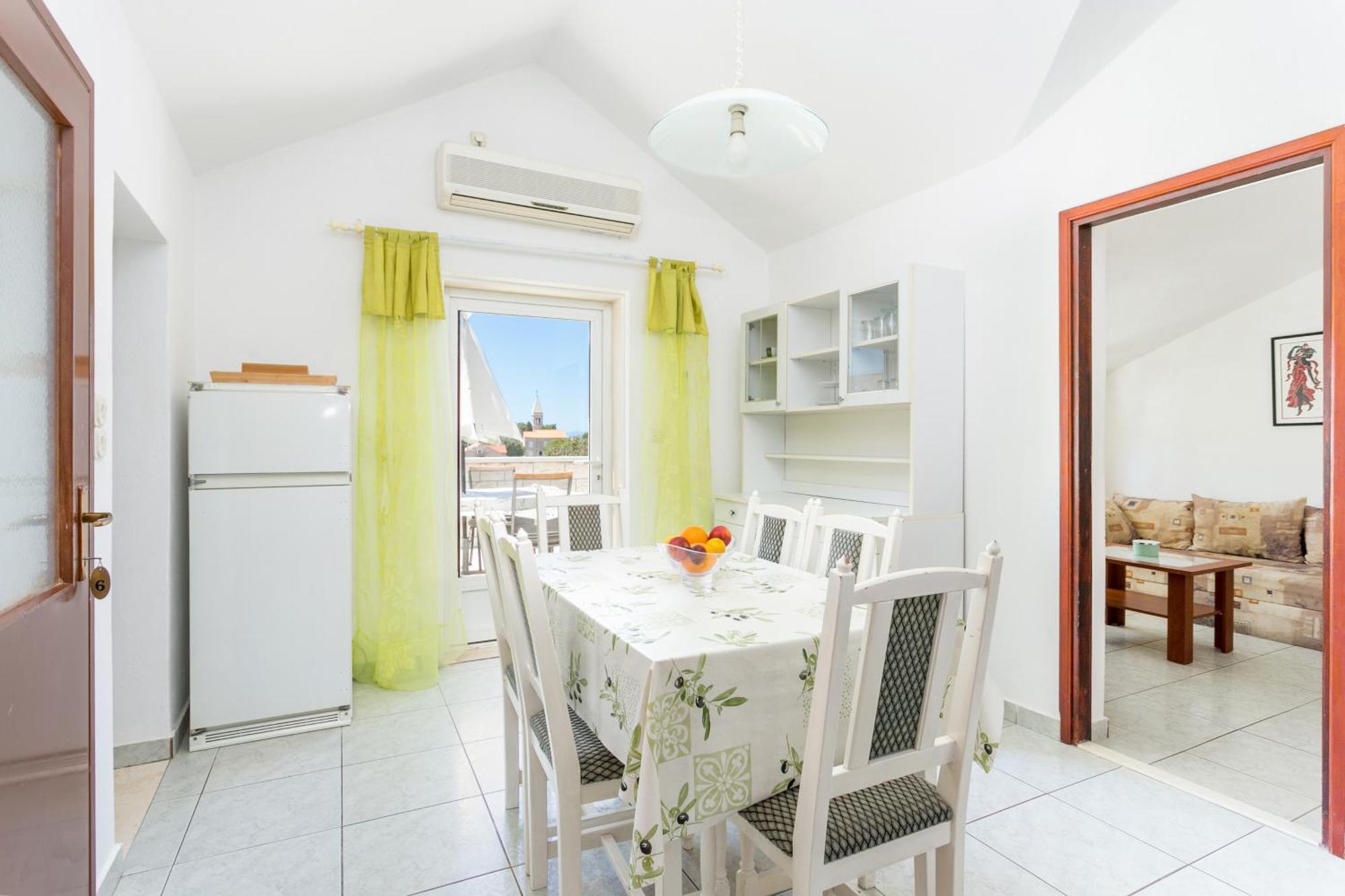 Apartments And Rooms With Parking Space Supetar, Brac - 5658 客房 照片